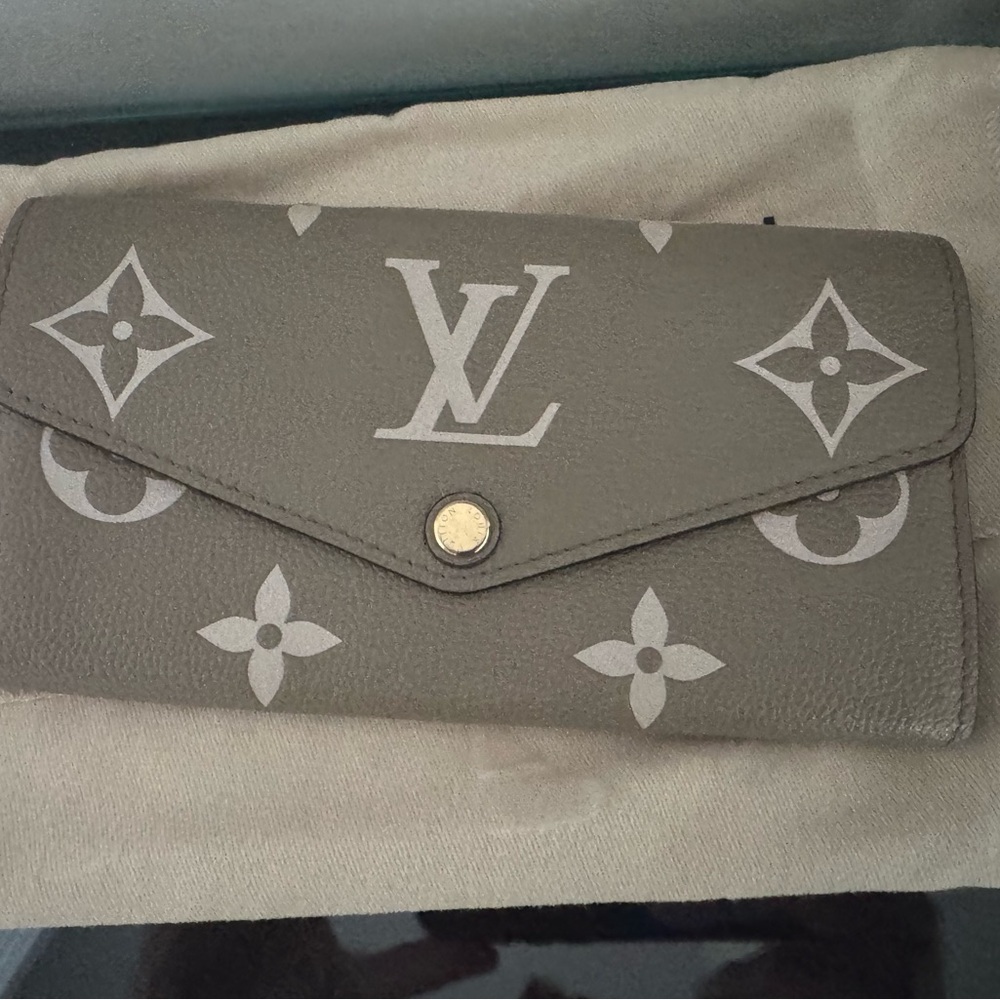 Louis Vuitton Gray Monogram Wallet